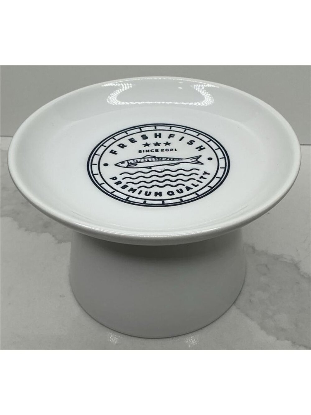 Signature Elevated Bowl Cat Ceramic Fresh Fish Design White New